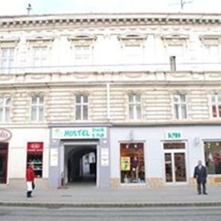 Hyde Park Hostel براتسيلافا المظهر الخارجي الصورة