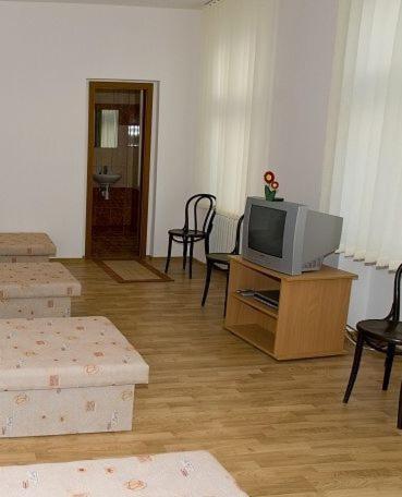 Hyde Park Hostel براتسيلافا الغرفة الصورة