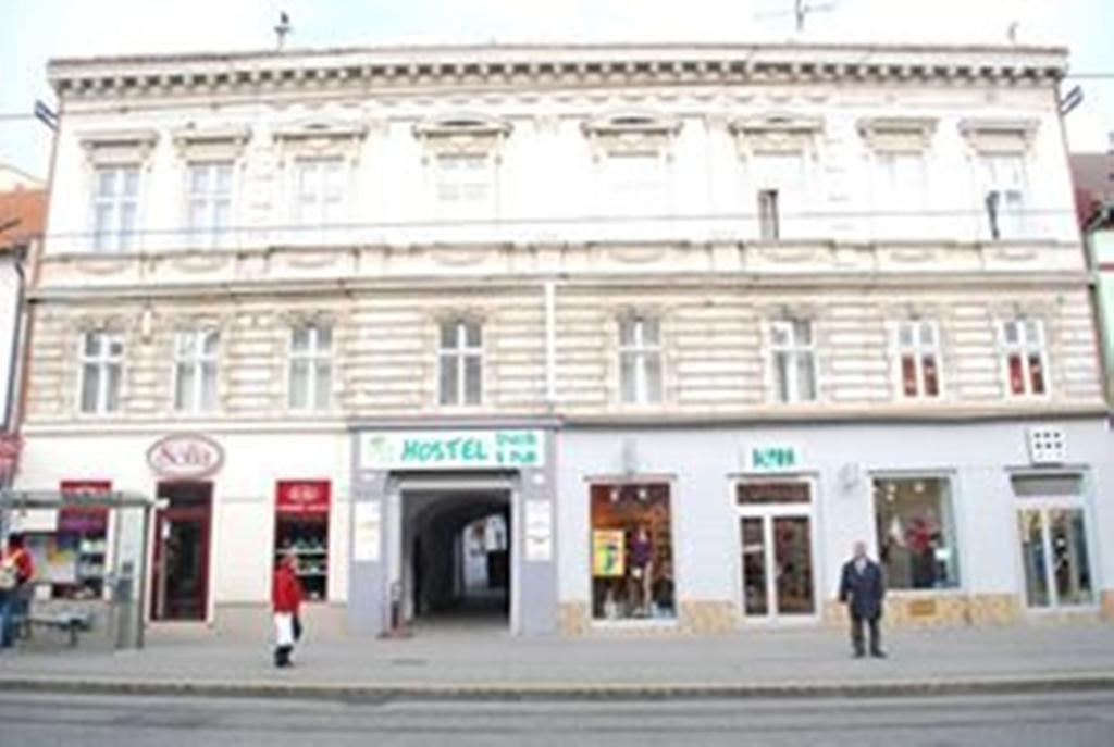 Hyde Park Hostel براتسيلافا المظهر الخارجي الصورة